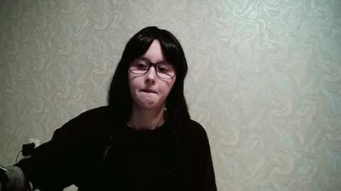 Amomira online show from October 2025 01:20:02 PM