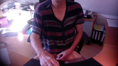 Snapshot of amor2200 chatting on September 2025 09:20:01 AM Amor2200 online show from September 2025 09:20:01 AM