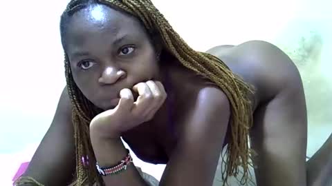 Snapshot of amor_anny chatting on April 2026 08:43:02 PM anny online show from April 2026 08:43:02 PM