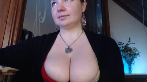 amorelara online show from February 2025 01:22:02 PM