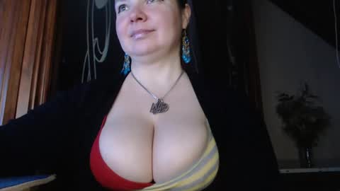 amorelara online show from February 2025 05:30:01 AM