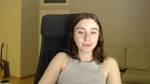 Snapshot of amoremeoww chatting on March 2025 10:21:01 PM miss unforgettable online show from March 2025 10:21:01 PM