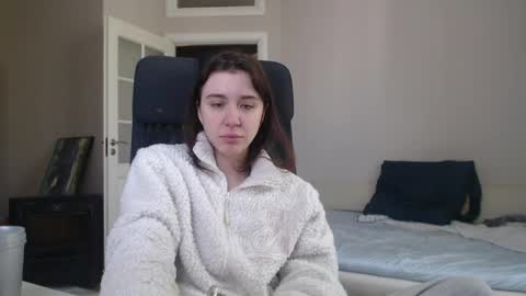 Snapshot of amoremeoww chatting on May 2026 11:37:02 AM miss unforgettable online show from May 2026 11:37:02 AM