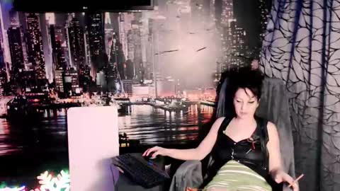 Sarah online show from March 2026 06:59:01 PM