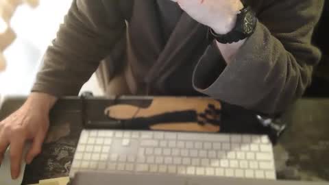 amslave4f online show from April 2026 12:14:01 PM