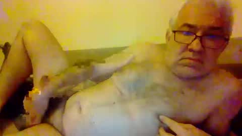 Snapshot of amstel69 chatting on December 2024 07:32:02 PM amstel69 online show from December 2024 07:32:02 PM