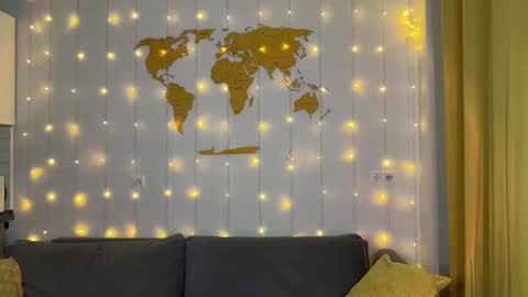 Amura Kim online show from December 2024 05:11:02 PM