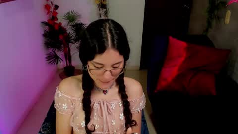 amy_adammss online show from September 2025 03:28:02 PM