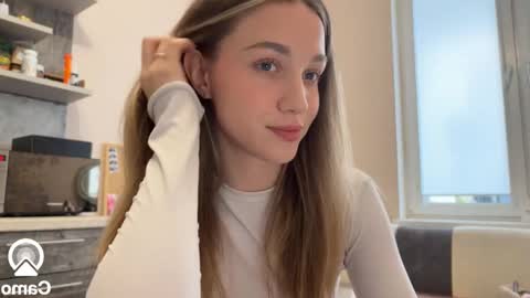 Amy Chill online show from February 2025 09:41:01 AM