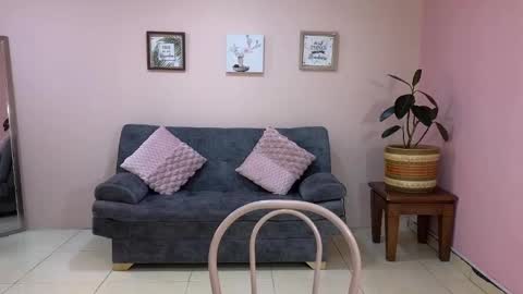 Amy online show from September 2025 07:47:01 PM