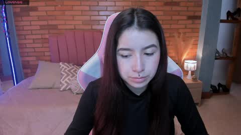 Snapshot of amy_sophiaa chatting on May 2026 12:02:02 PM Amy sophia 3 online show from May 2026 12:02:02 PM