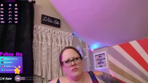 Snapshot of amyaphrodite chatting on December 2024 10:18:01 AM  Amy Aphrodite  online show from December 2024 10:18:01 AM