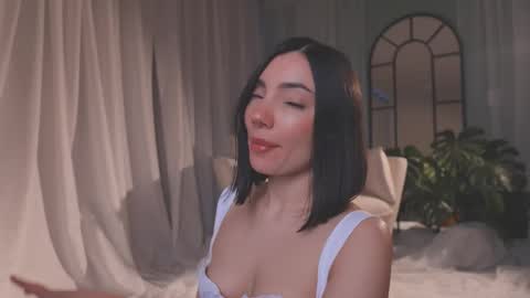 Snapshot of amyarmstrong chatting on February 2026 11:19:01 PM Amy Armstrong online show from February 2026 11:19:01 PM