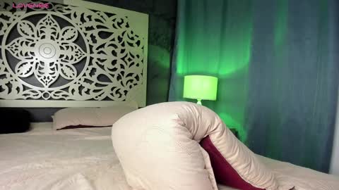 Amy online show from March 2025 06:33:02 AM