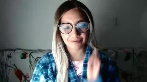 amycosplay99 online show from December 2024 02:33:01 AM