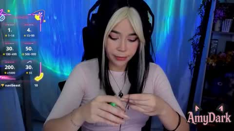 Amy online show from September 2025 10:23:02 PM