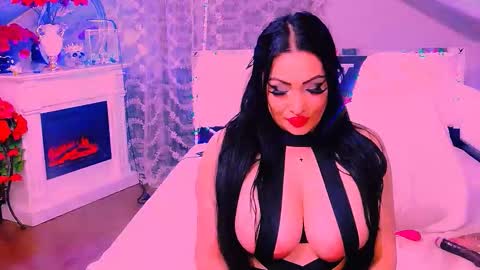 Snapshot of amyrarosera chatting on October 2025 10:33:01 PM Alimoonyia online show from October 2025 10:33:01 PM