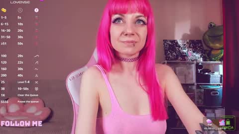 Snapshot of amyrose69 chatting on June 2026 04:12:02 PM Amy Rose online show from June 2026 04:12:02 PM