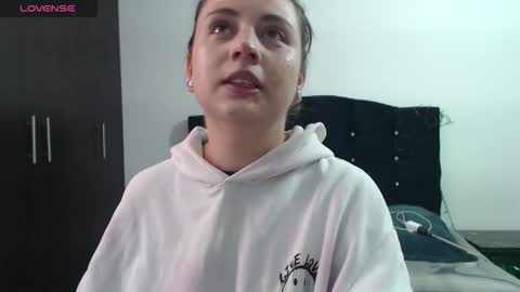 ana_arms_ online show from February 2026 02:05:01 PM