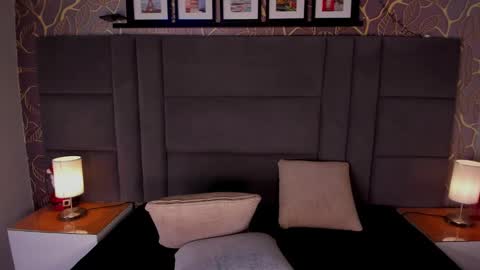 Ana  online show from January 2025 05:48:01 PM