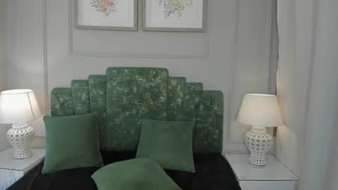 Ana  online show from March 2025 02:00:01 PM