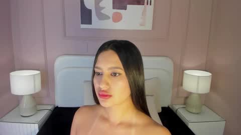 Ana  online show from March 2025 11:03:01 AM