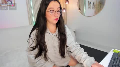  Ana  online show from November 2025 08:05:01 AM