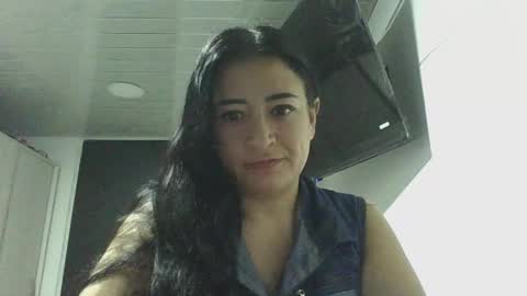 Ana online show from March 2025 10:37:02 AM