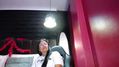 Ana online show from February 2025 01:04:02 AM