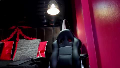 Ana online show from March 2025 06:39:02 PM