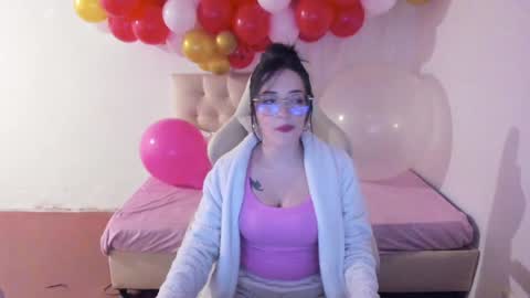 Im anna but you can call me as you want online show from February 2025 11:11:01 PM