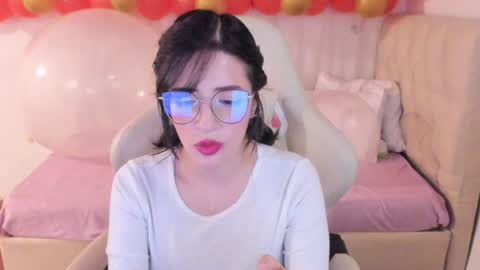 Im anna but you can call me as you want online show from February 2025 07:38:01 PM