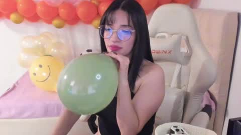 Im anna but you can call me as you want online show from February 2025 04:26:01 PM