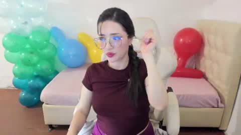 Im anna but you can call me as you want online show from June 2026 08:43:02 PM