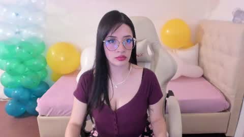 Im anna but you can call me as you want online show from July 2026 08:29:01 PM
