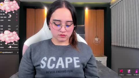 Ana online show from December 2024 08:33:01 PM