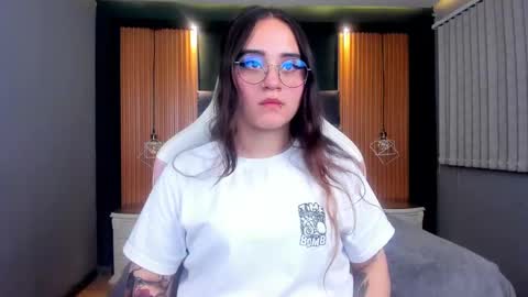 Ana online show from February 2025 12:43:02 AM