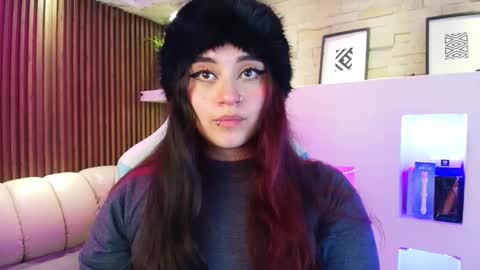 Ana online show from November 2025 05:41:02 AM