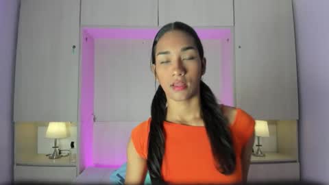 anaacollins_ online show from March 2026 11:32:01 AM