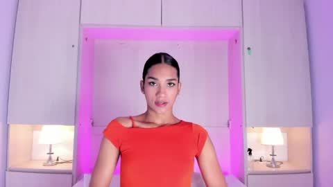 anaacollins_ online show from May 2026 12:03:02 PM