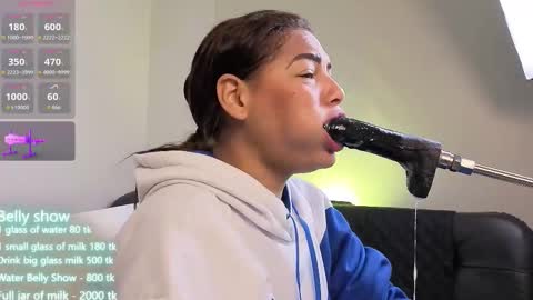 Snapshot of anabel693_ chatting on February 2026 08:09:01 AM Anabel Alice Gandara online show from February 2026 08:09:01 AM