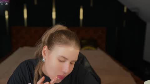 PLAYHARD054 online show from October 2025 06:45:02 AM