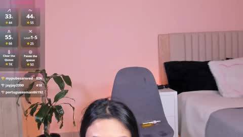 Snapshot of anahenao chatting on March 2025 02:17:01 AM Ana Henao or Annie... Follow me ahenaocb Insta X online show from March 2025 02:17:01 AM