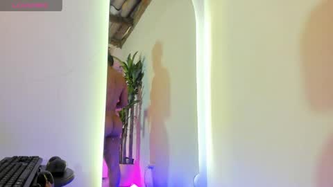 Ana  online show from April 2026 03:00:01 PM