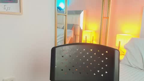 Anahi  online show from January 2026 06:43:02 PM