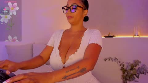 Ana online show from December 2024 12:16:02 PM