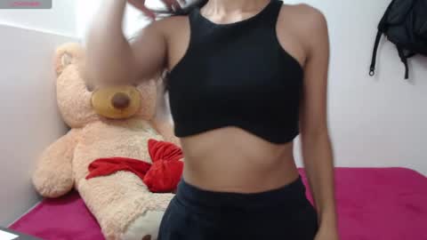 Anahi Browns online show from June 2026 09:08:02 PM