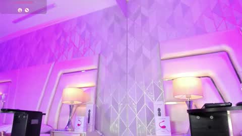 Snapshot of anahisbennett chatting on November 2025 04:14:02 AM Anahis online show from November 2025 04:14:02 AM