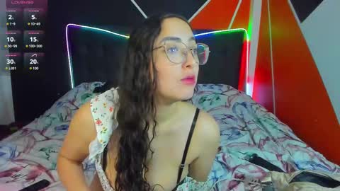Snapshot of anais_and_matt chatting on September 2025 02:17:01 AM ANAIS MATT online show from September 2025 02:17:01 AM