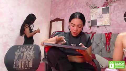 Snapshot of anais_victoria chatting on October 2025 02:42:01 AM Anais Victoria online show from October 2025 02:42:01 AM
